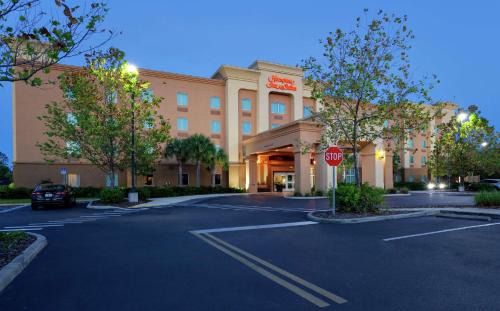 Hampton Inn Suites Port | Bayonet Point