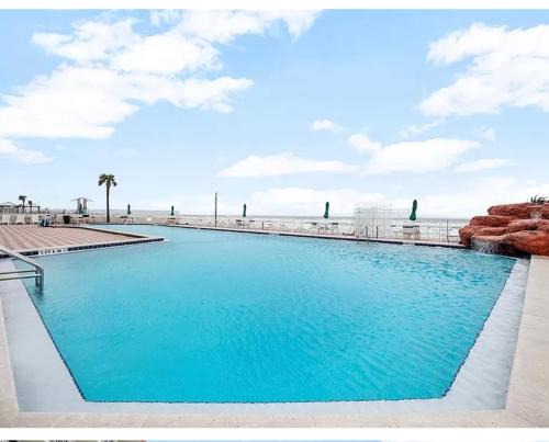 Lenox Park Apartment | Harbour beach resort