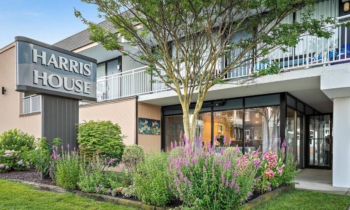 North End Hotel | Harris House By the Beach