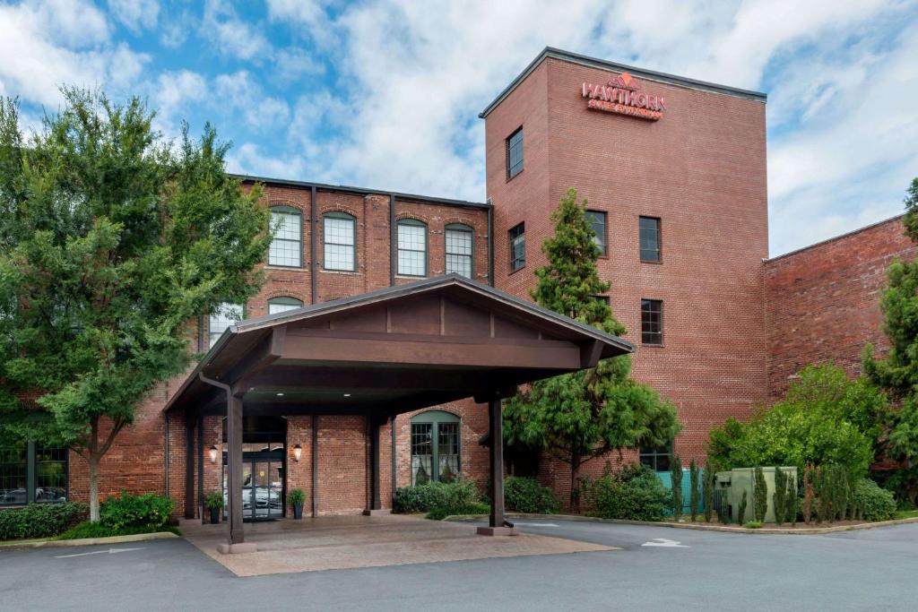 Rome Hotel | Hawthorn Extended Stay by Wyndham Rome