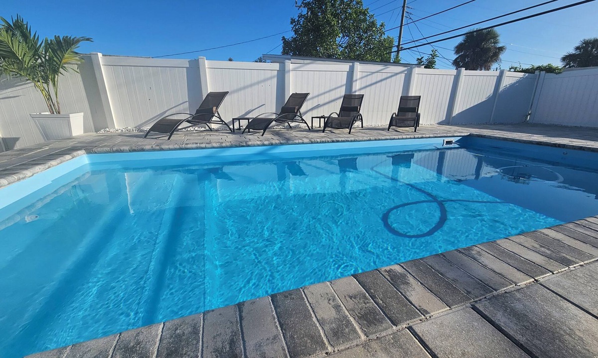 Trailer Estates House | Heated Pool Florida Home