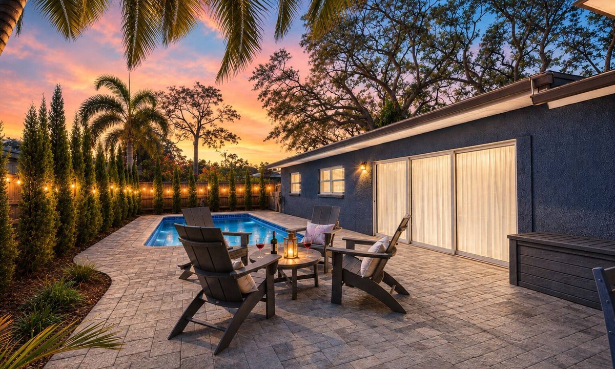 Seminole House | Heated Pool | Game Room | Fire Pit | 8 Min to IRB Beach