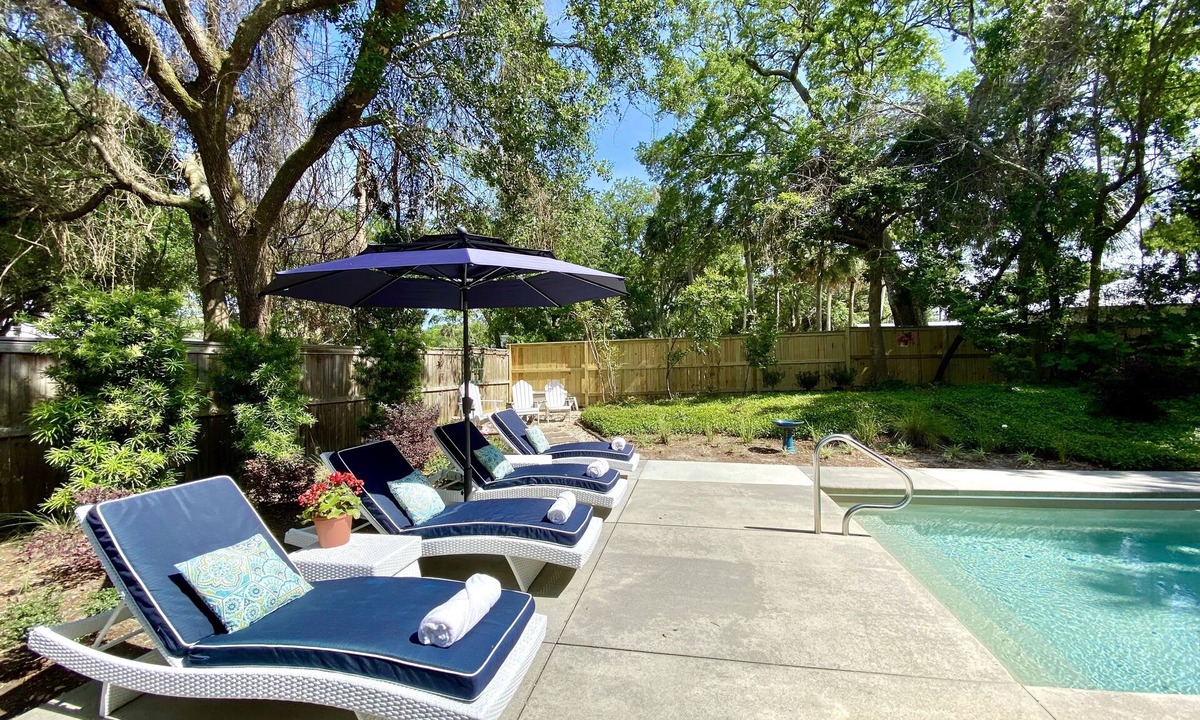 Isle of Palms House | Heaven on the Island: Private Pool, Golf Course Views, Close to Beach & Marina!
