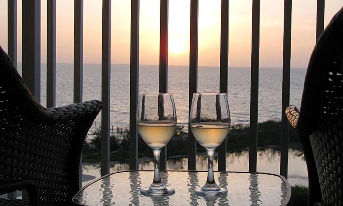 South Island Condo | Hello Sunshine! Tropical Island Beachfront Getaway Condo With Amazing Sunset Views From Balcony!