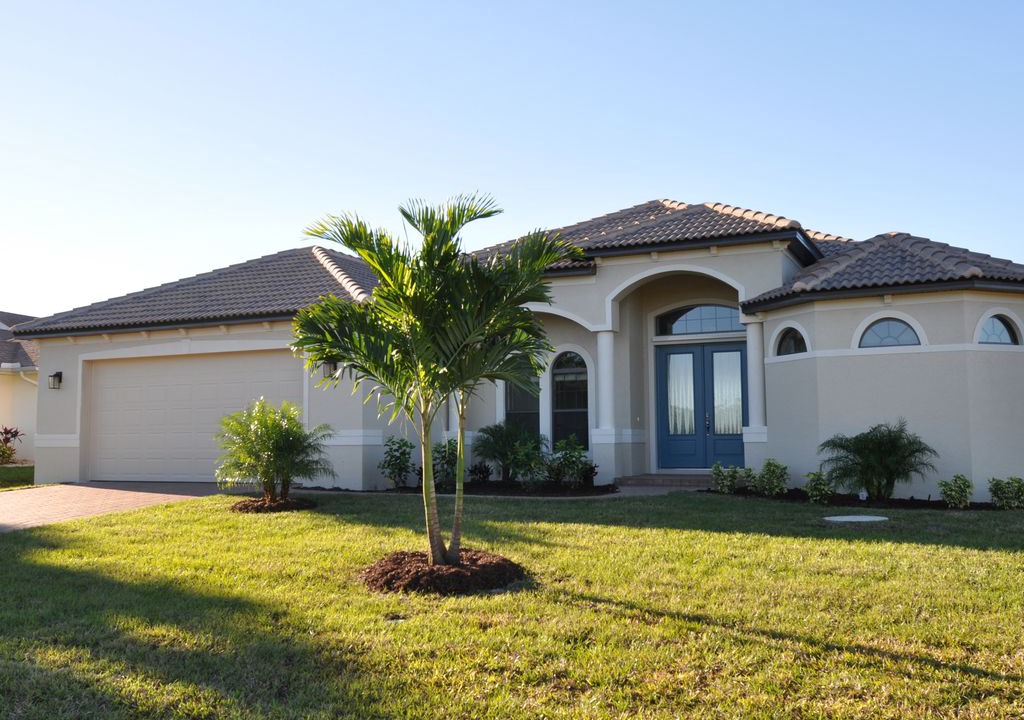 South Gulf Cove Villa | Hibiscus Chateau--Waterfront, Southern Exp Heated Pool/Spa--South Gulf Cove