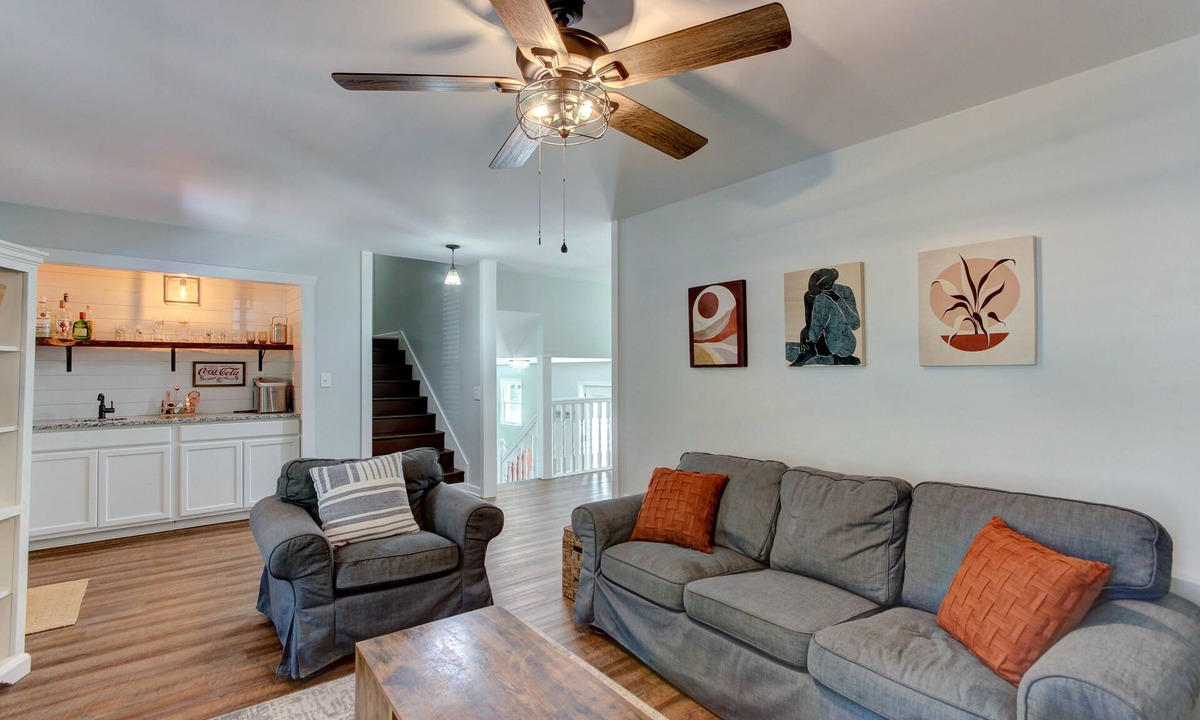 Fayetteville House | Hidden gem in the heart of Fayetteville