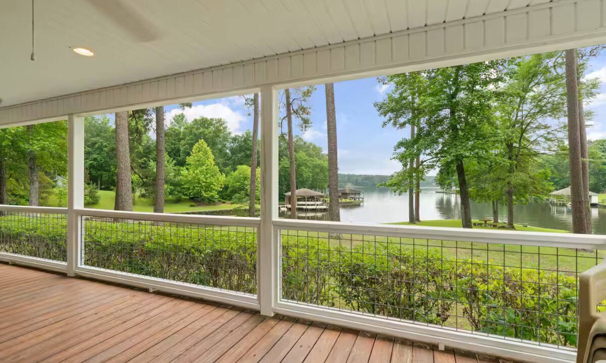 Eatonton House | Hidden Gem Lakefront Home with Boat Dock & Private Boat Ramp