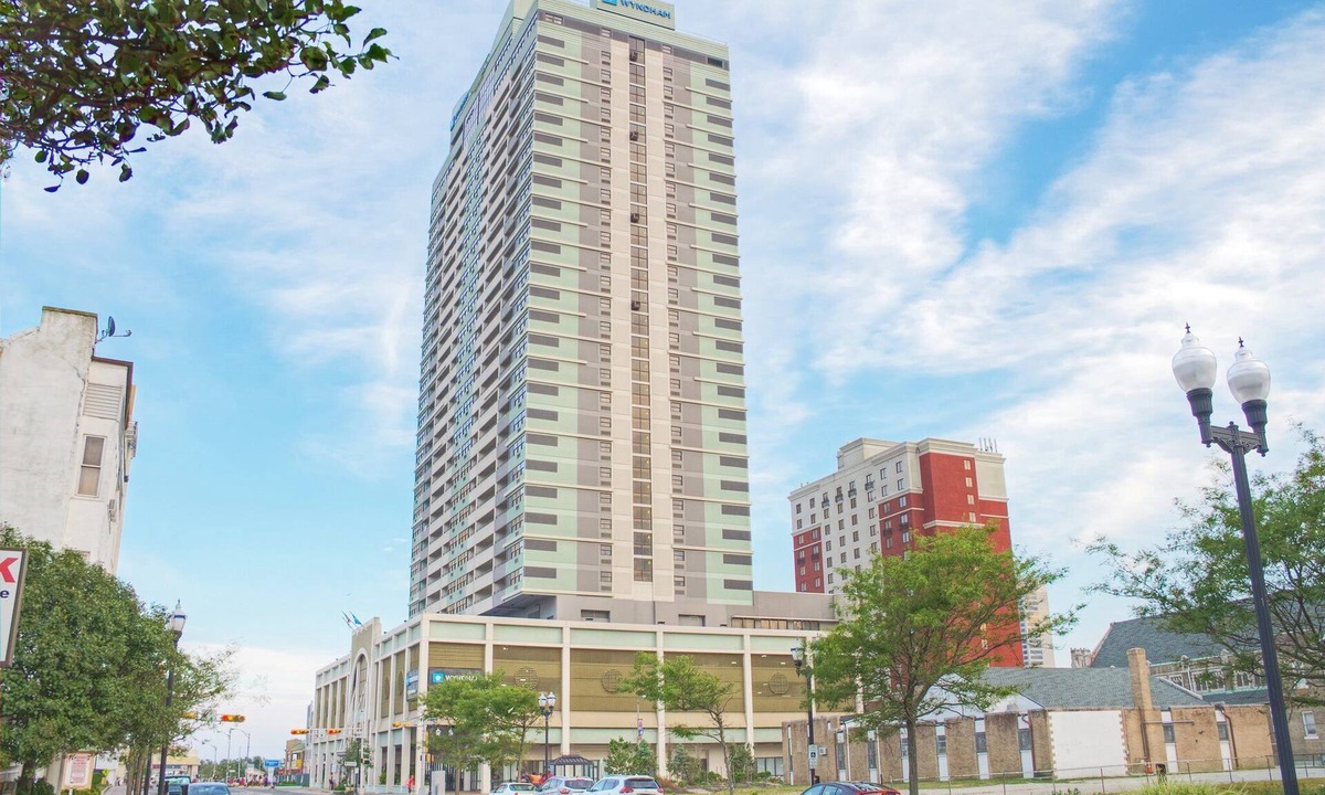 Atlantic City Resort | High Rise close to Steel Pier and Hardrock Casino