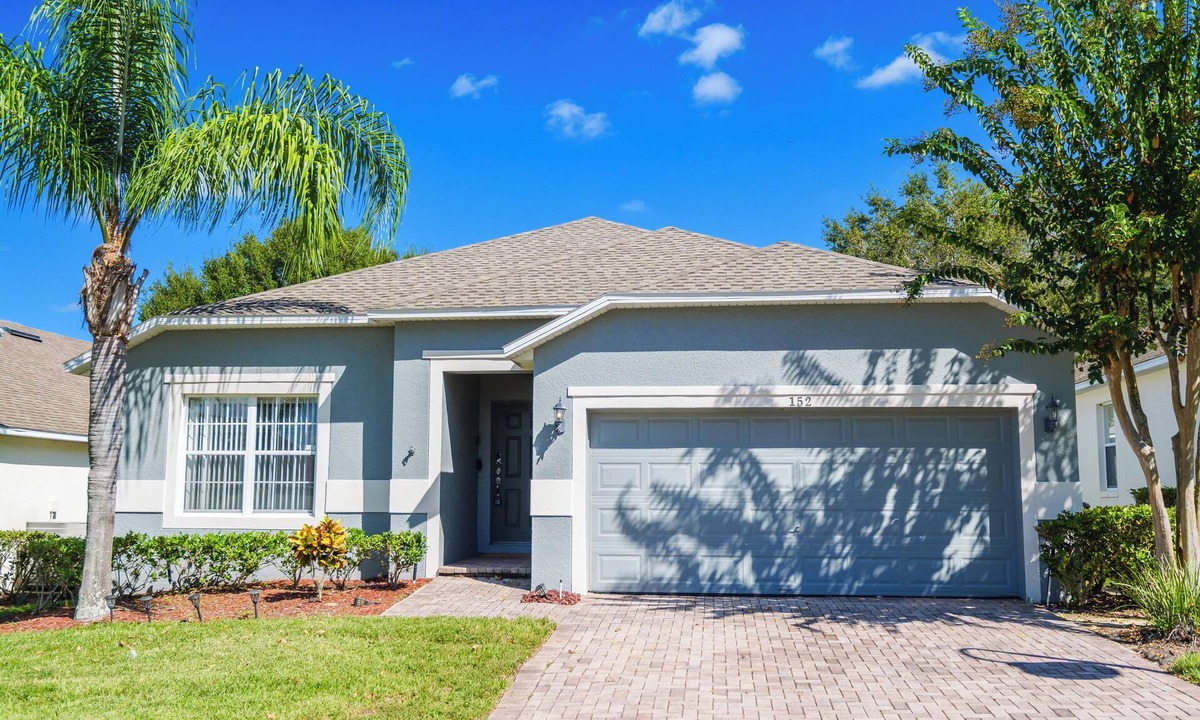 Highgate Park House | Highgate@Legacy Park, a 3 bed 2 bath pet friendly home within a gated community