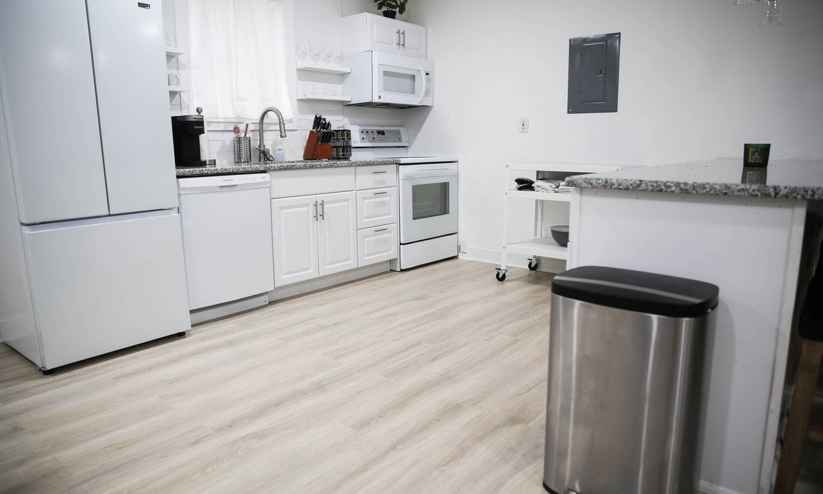 Paw Creek House | Highly sought after, Don't miss out.