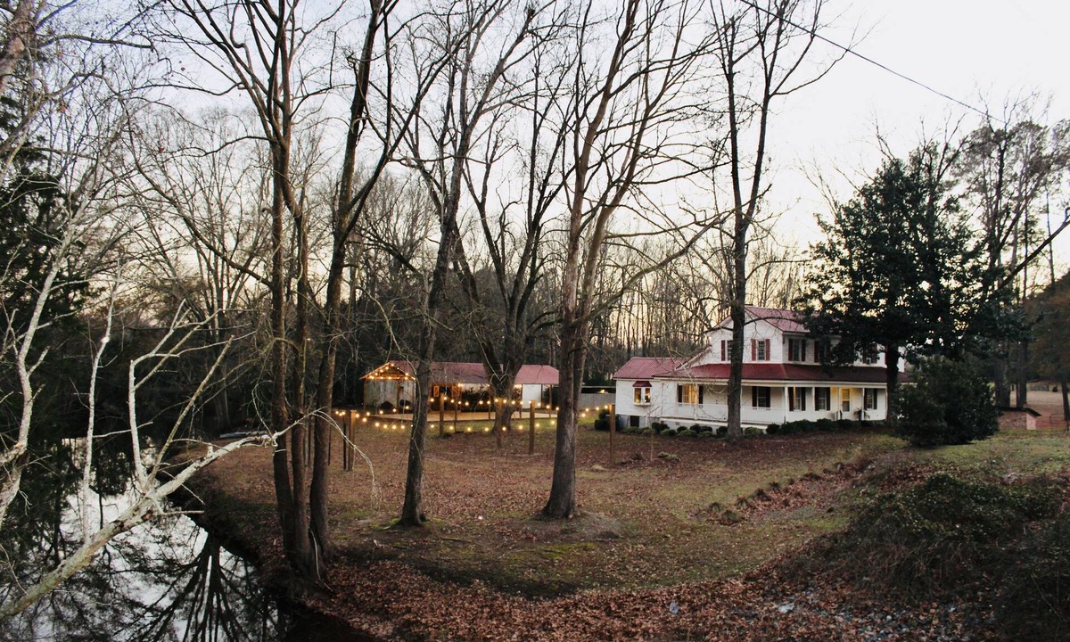 Hardwick House | Historic Farmhouse minutes from downtown Milledgeville