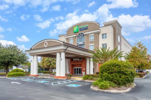 Holiday Inn Express Crystal River Ihg Hotel | Crystal River