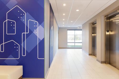 Downtown Knoxville Hotel | Holiday Inn Express Knoxville Downtown by IHG