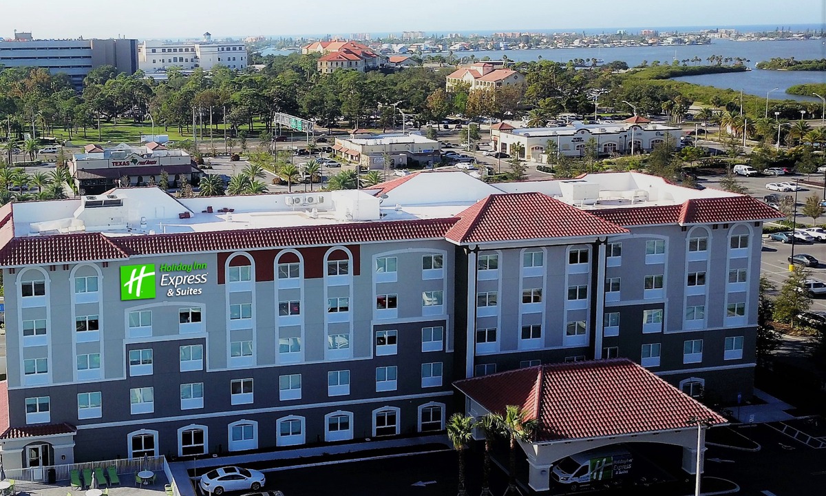 South Pinellas Community Council Hotel | Holiday Inn Express & Suites St. Petersburg - Madeira Beach, an Ihg Hotel