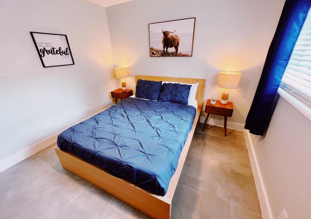 Victoria Park Apartment | Holiday Park Apartments by Lowkl