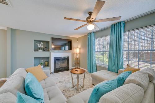 Paw Creek House | Home 9 Mi to Uptown Charlotte: Dogs Welcome!