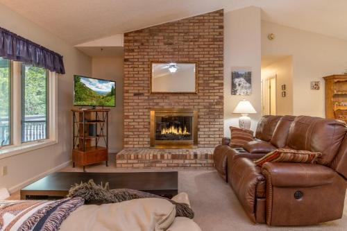 Brevard House | Home Away From Home · Home-Away-From-Home