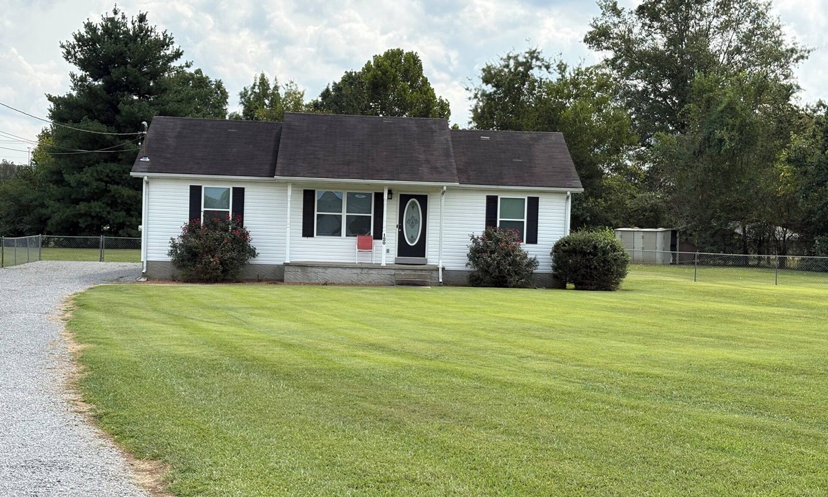 Christiana House | Home away from home. Clean, safe, room to roam.