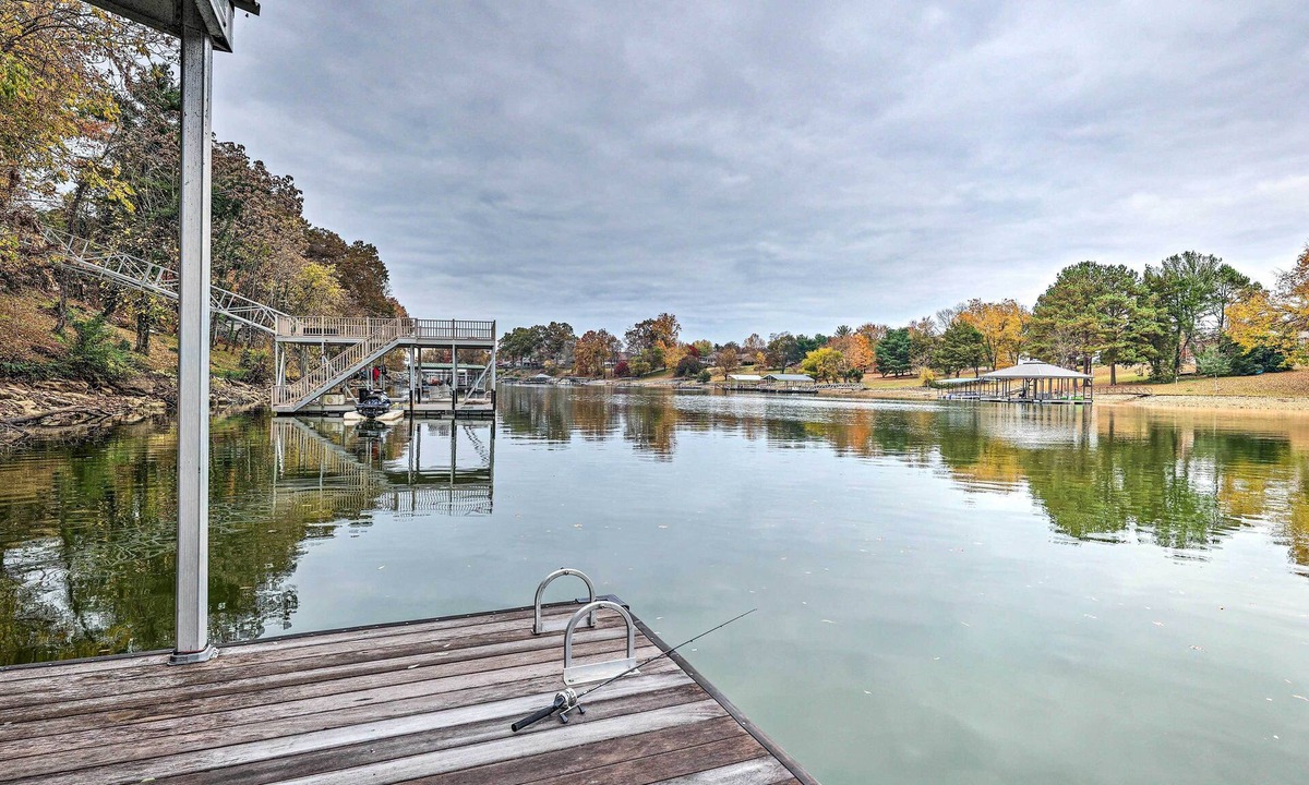 Winchester House | Hot Tub + Dock! Spacious Lakefront Retreat