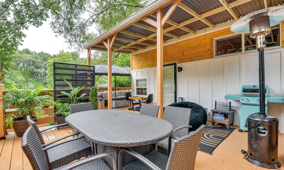Church Street Apartment | Hot Tub & Patio: Private Couple's Escape in ATL