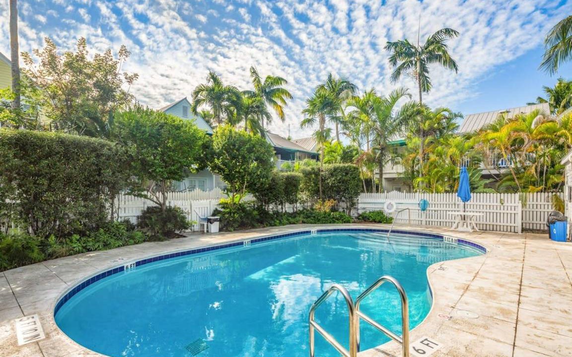 Bahama Village House | House ∙ 2 bedrooms ∙ 6 guests