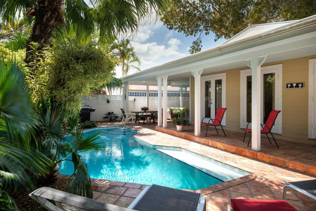 Midtown House | House ∙ 3 bedrooms ∙ 8 guests