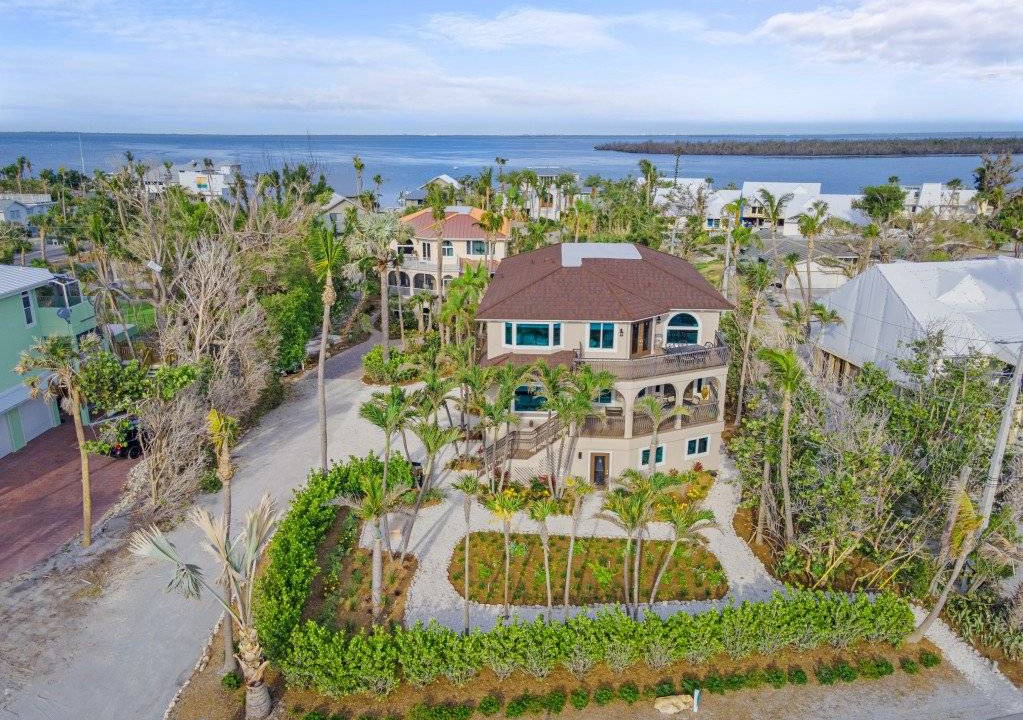 Captiva House | House ∙ 5 bedrooms ∙ 12 guests