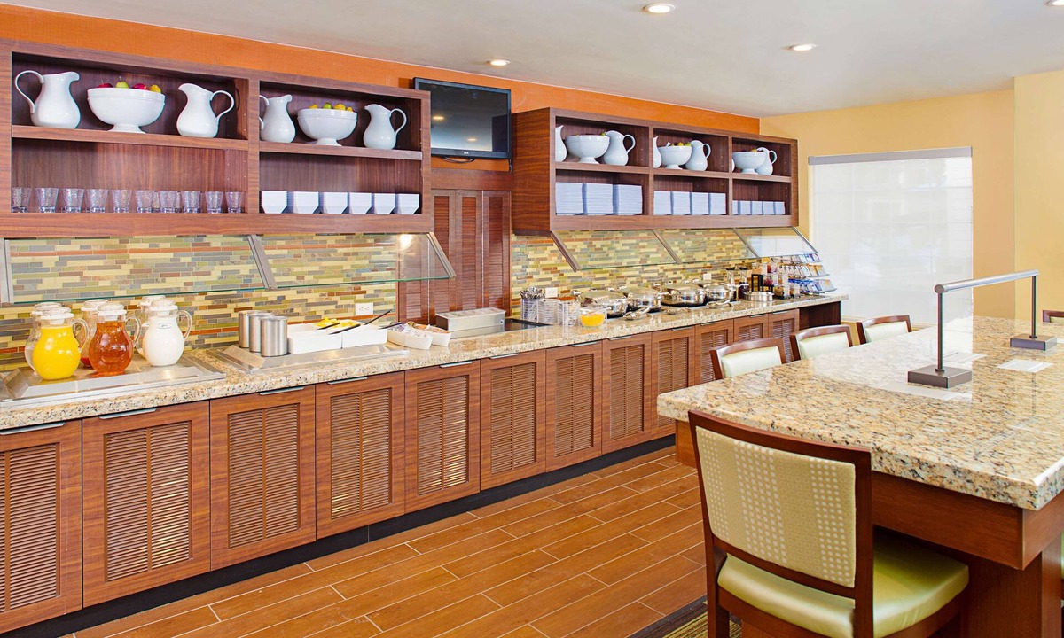 Mount Laurel Hotel | HYATT house Mt. Laurel
