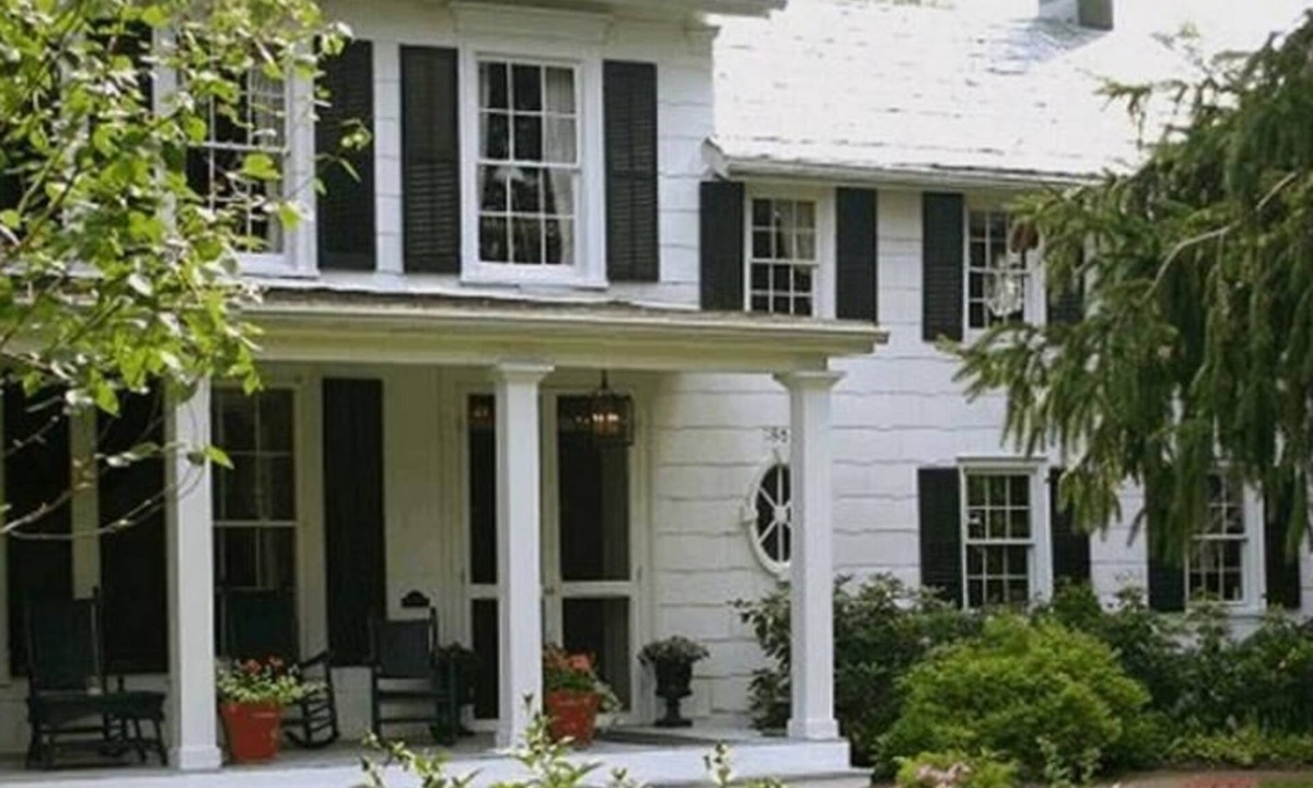 Warwick House | Inn at Stony Creek