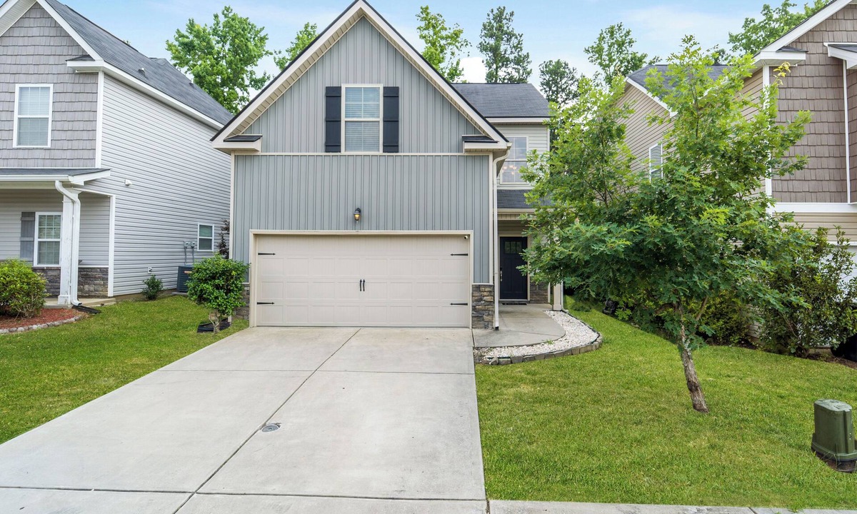 Grovetown House | Insurance 4 Bdrm 2.5 Bath Pet-Friendly House in Grovetown