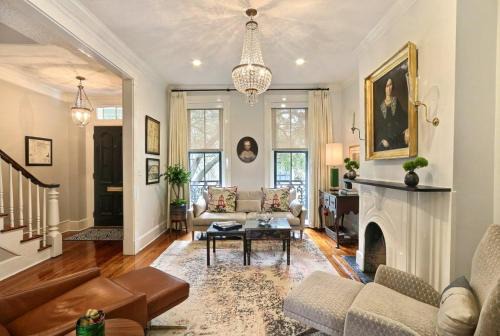 Historic Downtown Savannah House | Isaac LaRoche Estate