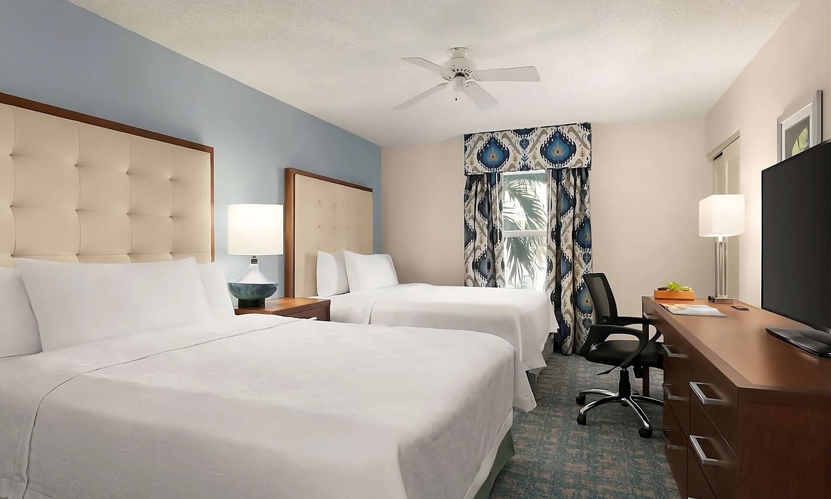 Homewoodsuites Fort Myers | Villas