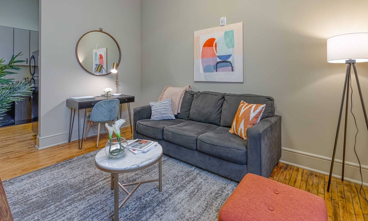 Columbia Apartment | Kasa | Open Loft, Located on Main Street | Columbia