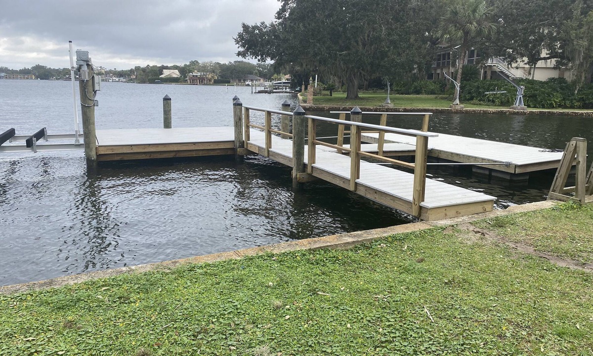 Crystal River House | King's Bay Vacation Home