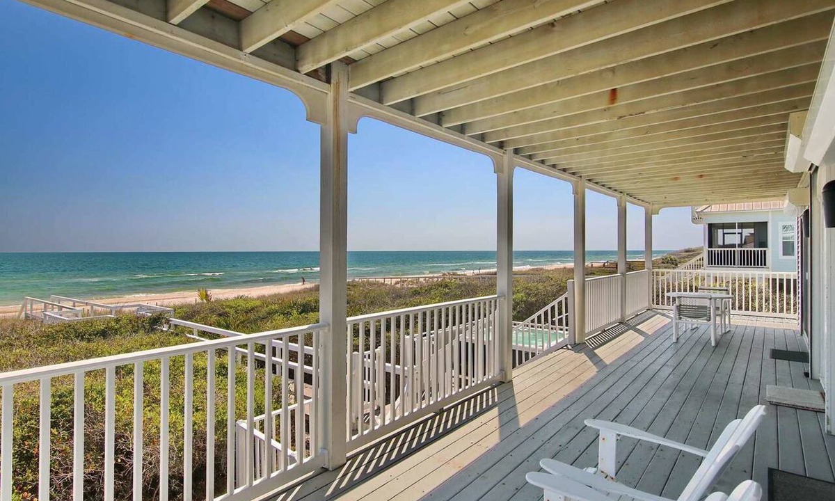 Treasure Beach Village House | King's Crown