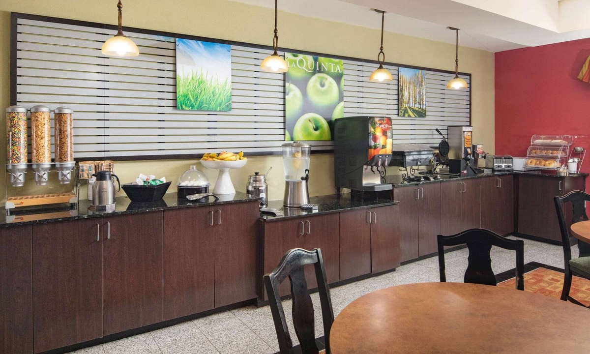 Union City Hotel | La Quinta Inn & Suites by Wyndham Atlanta-Union City