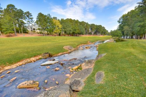 Greensboro House | Lake Oconee Creekside Condo w/Dock Access