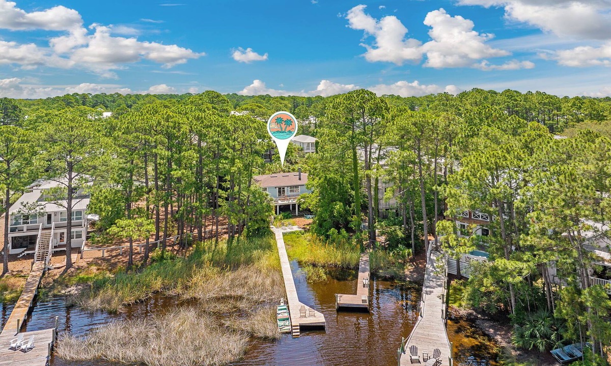 Seagrove Beach Cottage | Lakefront cozy 2-bedroom cottage on Eastern Lake of 30A.