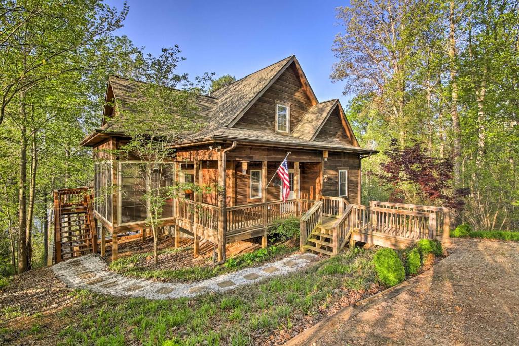 Fair Play House | Lakefront South Carolina Abode w/Deck & Boat Dock