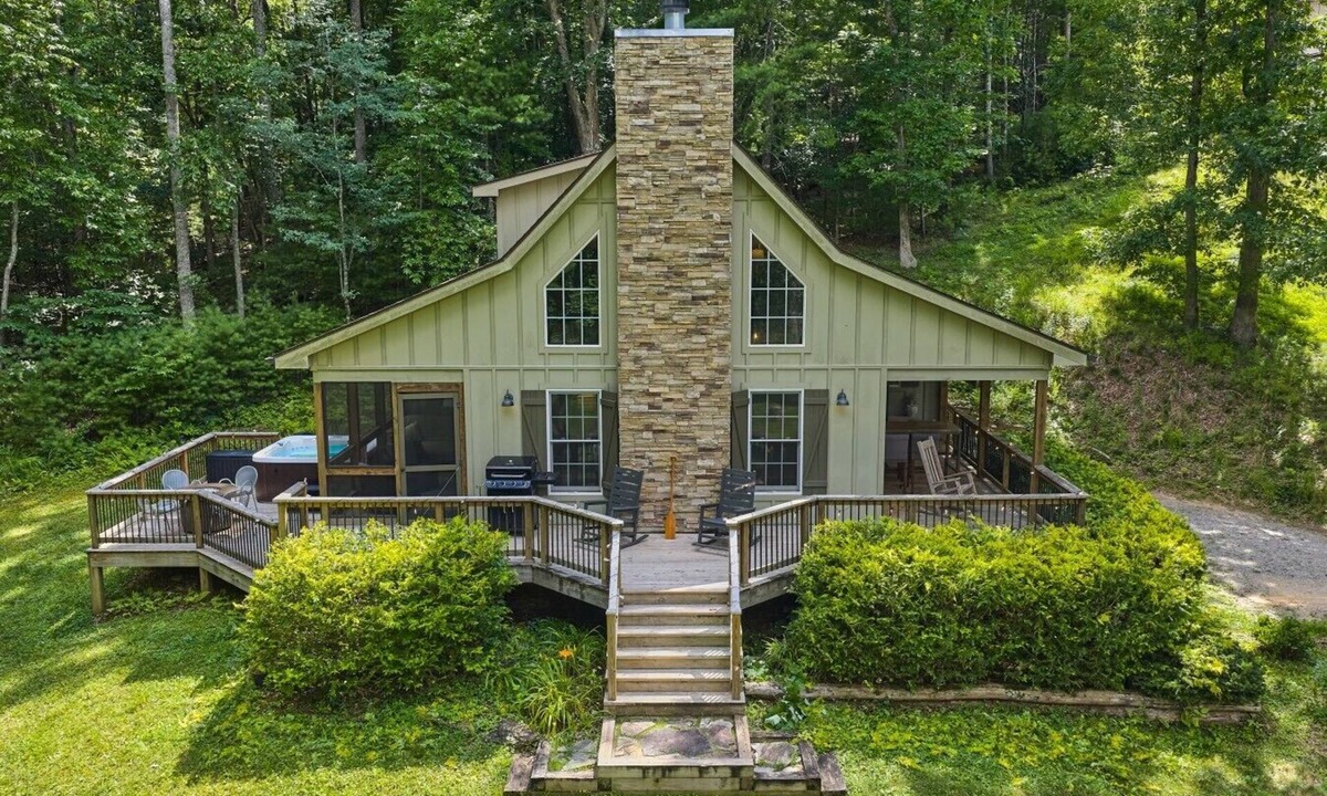 Arden Cabin | Lakeside Cabin minutes to Asheville