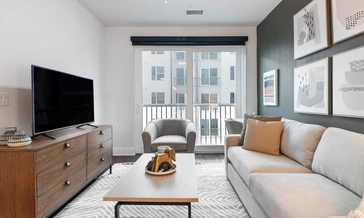 Central Business District Apartment | Landing | Amazing 1BD, Gym, Rooftop Lounge