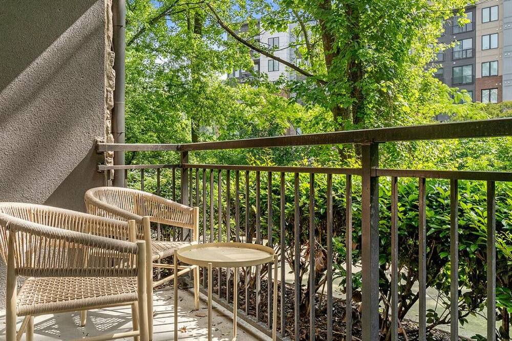 North Druid Hills Apartment | Landing at Cortland Oleander West - 2 Bedrooms in North Druid Hills