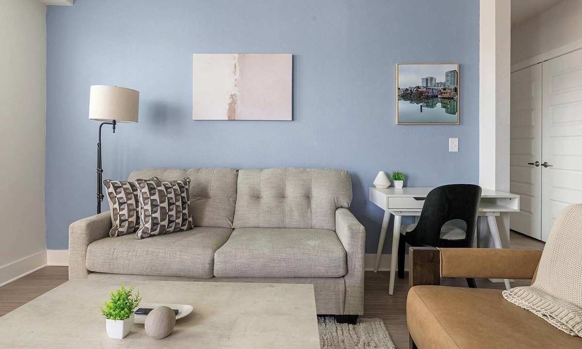 The Forum Apartment | Landing | Beautiful 2BD, Gym