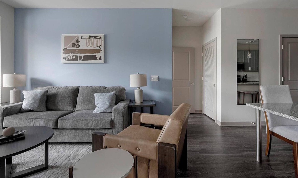 Murfreesboro Apartment | Landing | Beautiful 2BD, Gym, Yoga Studio