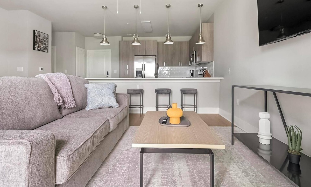 Fort Myers Apartment | Landing | Chic 1BD, Pool, Clubhouse