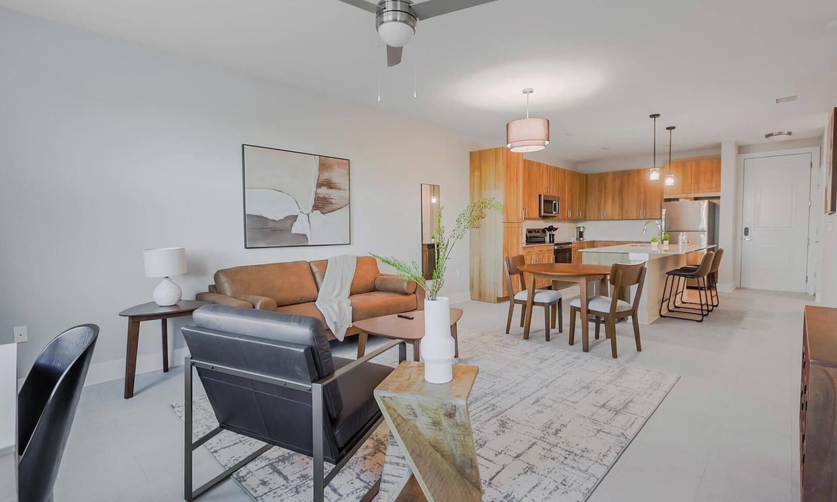 Interchange Square Apartment | Landing | Incredible 1BD, Gym, Clubhouse