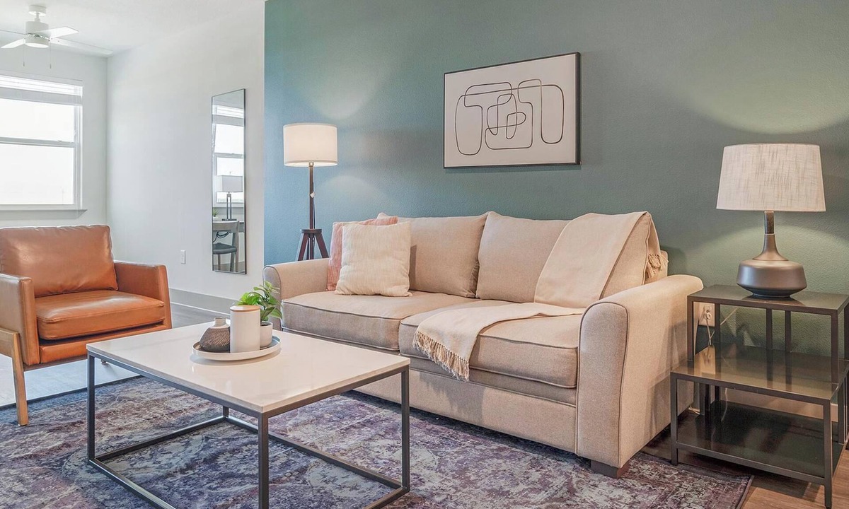 Sanford Apartment | Landing | Modern 1BD, Courtyard, Gym