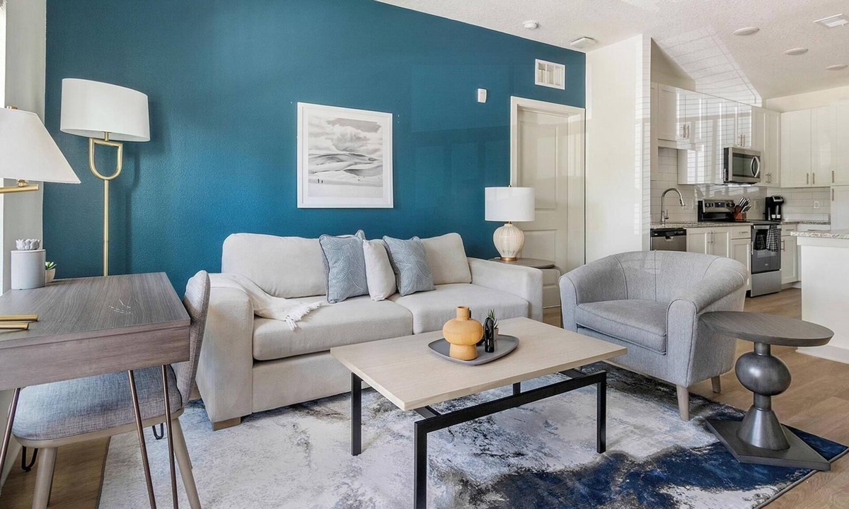 Jacksonville Apartment | Landing | Modern 2BD, Gym, Clubhouse