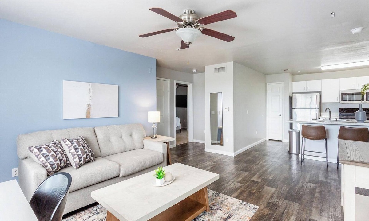 Tallahassee Apartment | Landing | Modern 2BD, Gym, Game Room