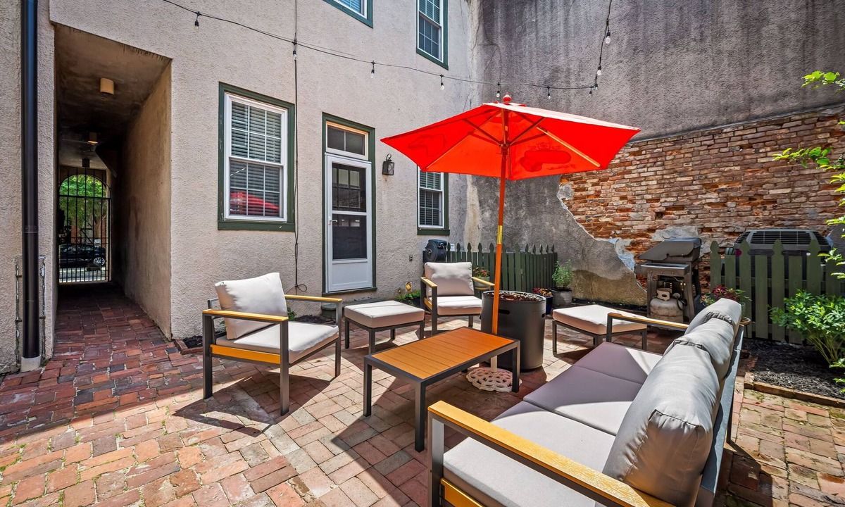 Baltimore House | Large home on a quiet street close to attractions
